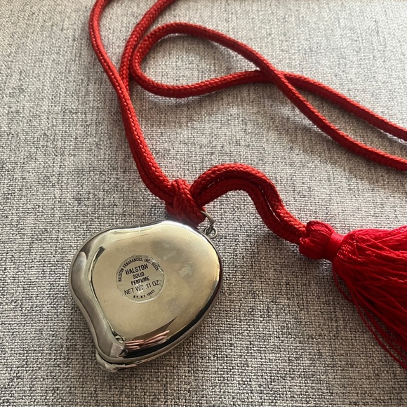 1970s Elsa Peretti Halston Perfume Pendant Silver Metal
Heart Locket Necklace 🔥 - Picture 2 of 5
